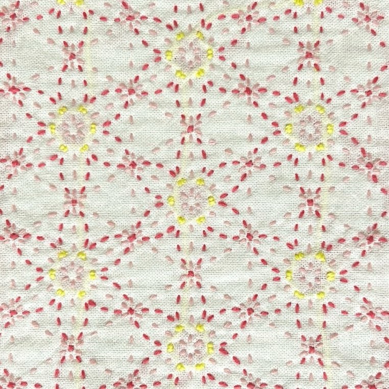 セリアの刺し子ふきん「梅」模様。梅の花をモチーフにした模様。