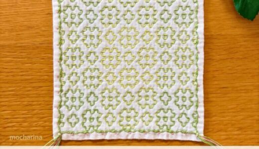 🌿【セリア（Seria）】刺し子ふきん「井戸枠」の作り方｜整った美しい伝統柄・小花の額縁飾り