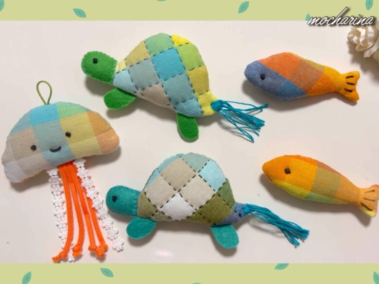 手作りのぬいぐるみ3種類の写真。5個並んだ様子。