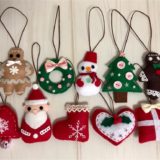 フェルトのクリスマスオーナメント10種類の完成写真。