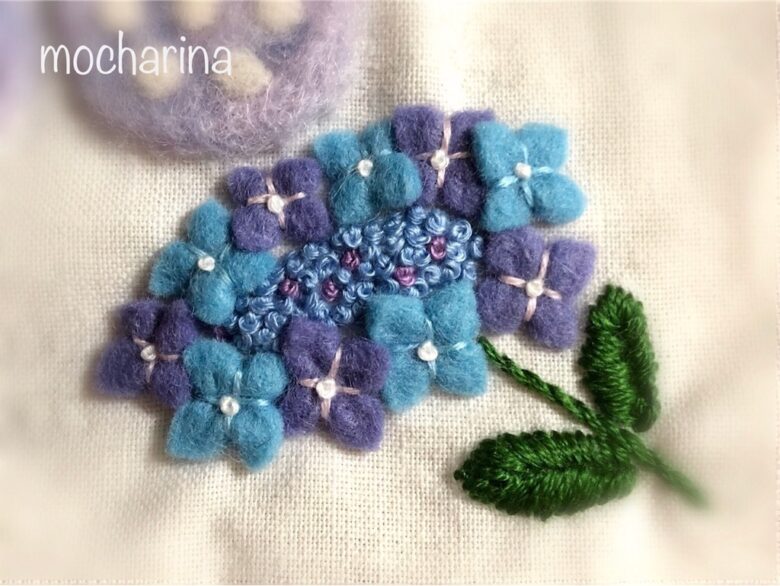 初夏の額飾り フェルトの紫陽花と刺しゅうの作り方 4匹のねこちゃん Mocharina 布あそび